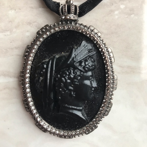 🔥JUICY COUTURE NECKLACE🔥 - Picture 5 of 8